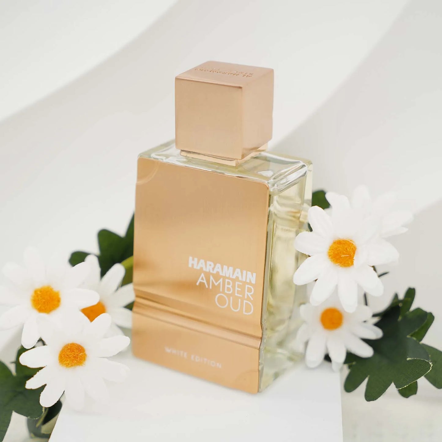 Al Haramain Amber Oud White Edition Eau de Parfum 2.0 OZ