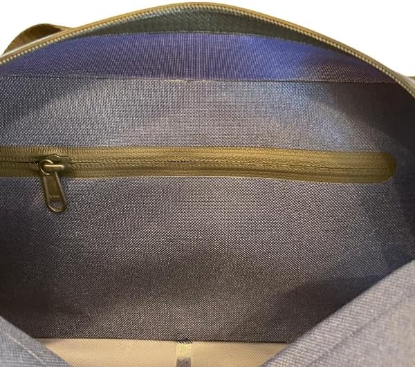 Waterproof Waist Pack 2.5L | Waterproof Belt Bag with Wide, Comfortable Waist Strap, Floating Waterproof Fanny Pack for Travel, Fly Fishing, Beach, Swimming, Paddleboarding, Kayaking (Dark Blue)