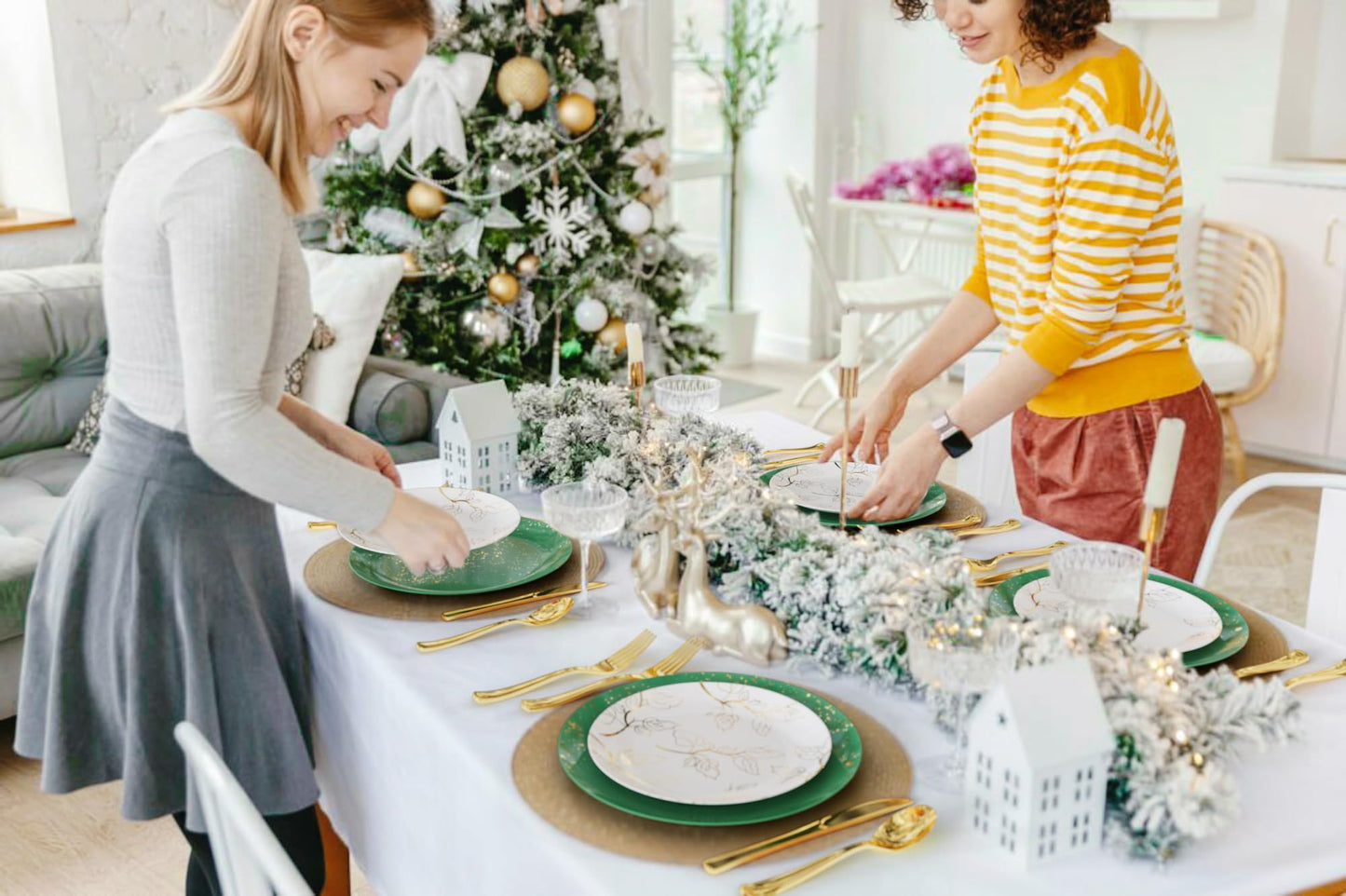 Trendables Christmas Plates Disposable Heavy Duty 40 Pcs Christmas Dinnerware Set Green Plates Disposable Includes 20 10" Green Dinner Plate & 20 8" Dessert Plate For Holiday And Party Supplies