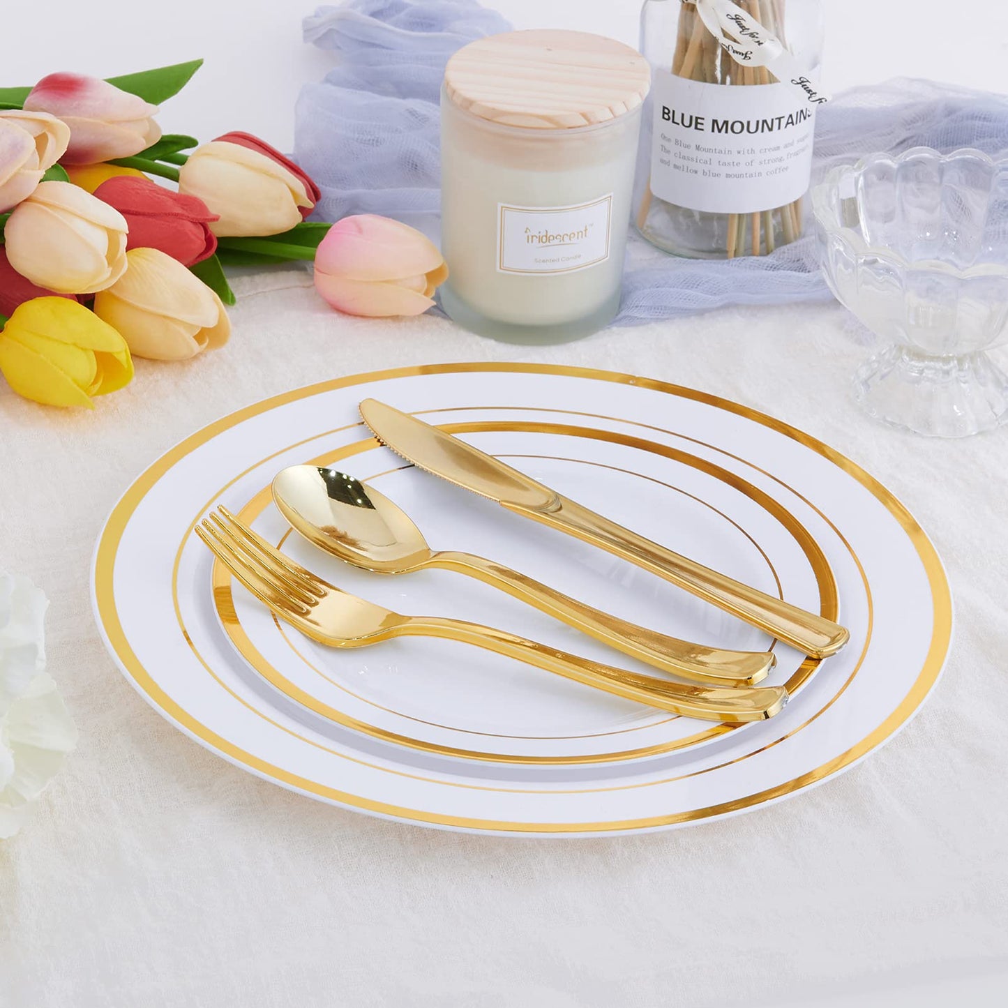 125 Count Gold Plastic Plates Include 25 Dinner Plates 25 Disposable Dessert & Gold Disposable Silverware, Plastic Dinnerware Set Providing for 25 Guests Suitable for Party Wedding
