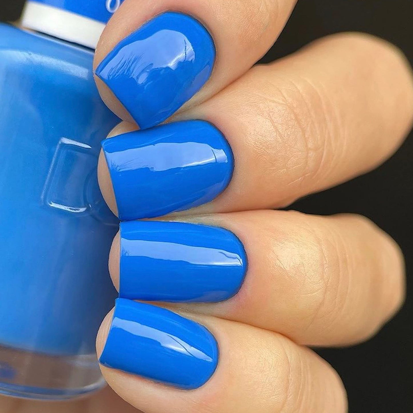 DND Gel Polish Set, Blue Collection, UV/LED Gel Polish and Air Dry Nail Lacquer, Matching Chip-Free Polish Duo, 794 Rock n Blue, 0.5 Fl Oz