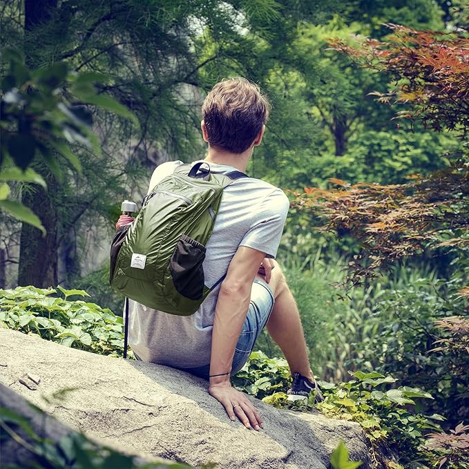 Naturehike 18L Lightweight Hiking Daypack, Waterproof Camping Packable Backpack Ultralight for Travel, Airplane, Adults