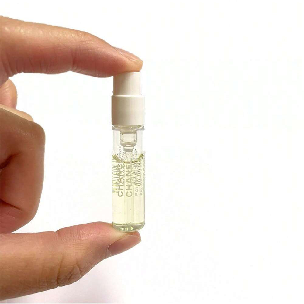 Chanel Chance Eau Fraiche EDT 1.5ml Travel Mini