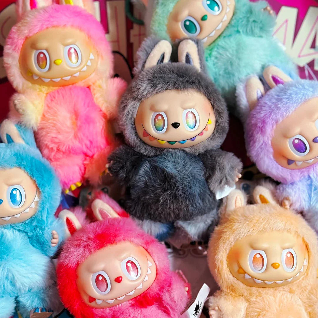 MINISO Labubu V3 Sweetheart Vinyl Doll